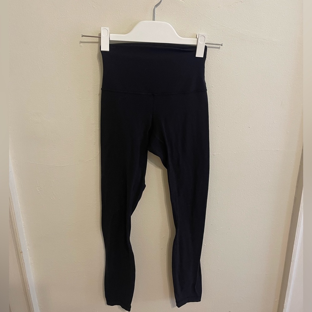 Black lululemon leggings
